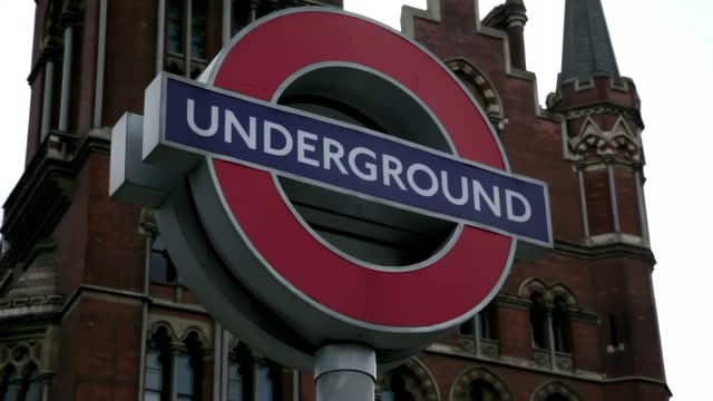 will.i.am London — St Pancras Underground